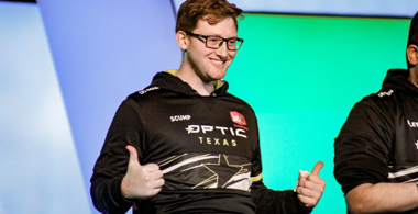 scump-hands.png