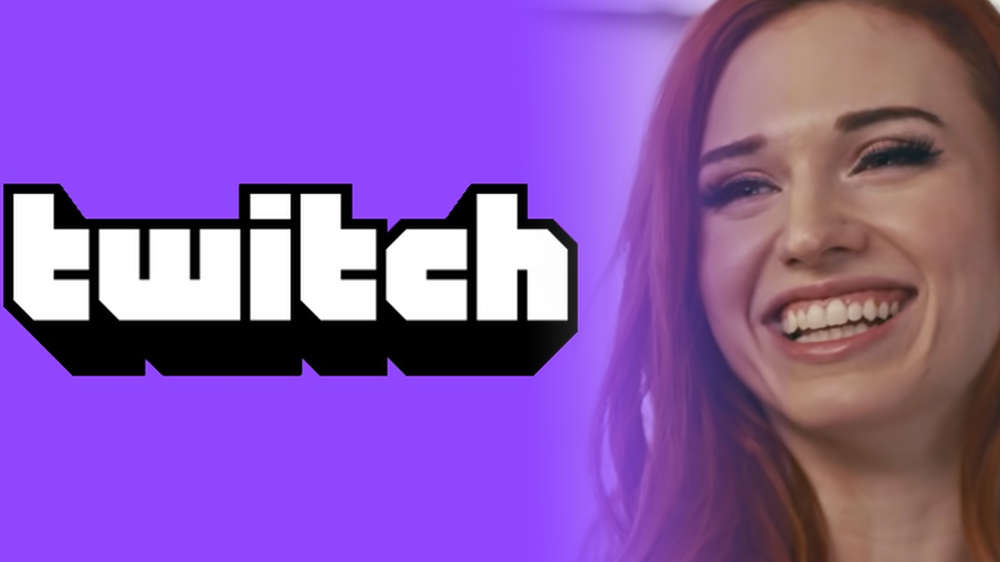 amouranth-twitch.jpg