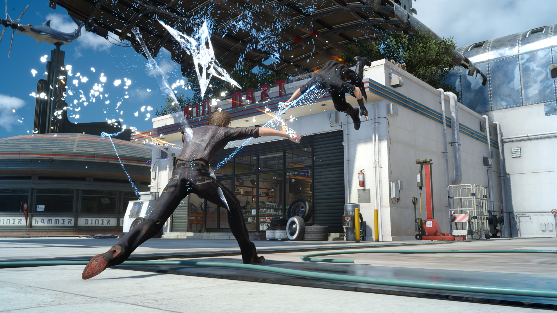 Image of combat in Final Fantasy XV