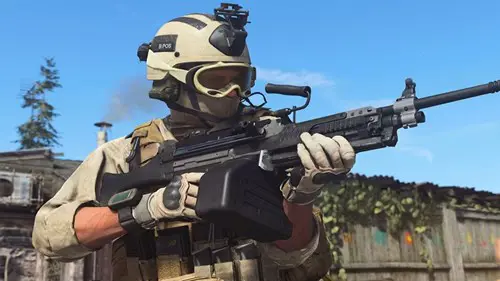 Operator holding LMG