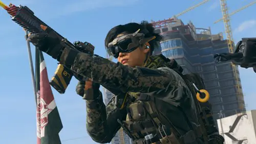 Goggles Operator holding weapon MW3