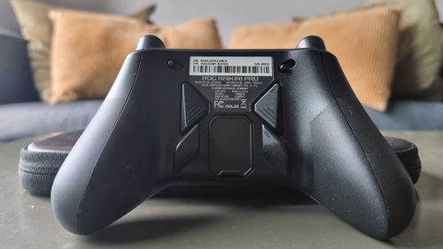 ASUS ROG Raikiri Pro controller showing back buttons