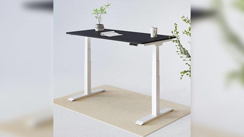 a promo image of the Flexispot E7 Standing Desk on its own