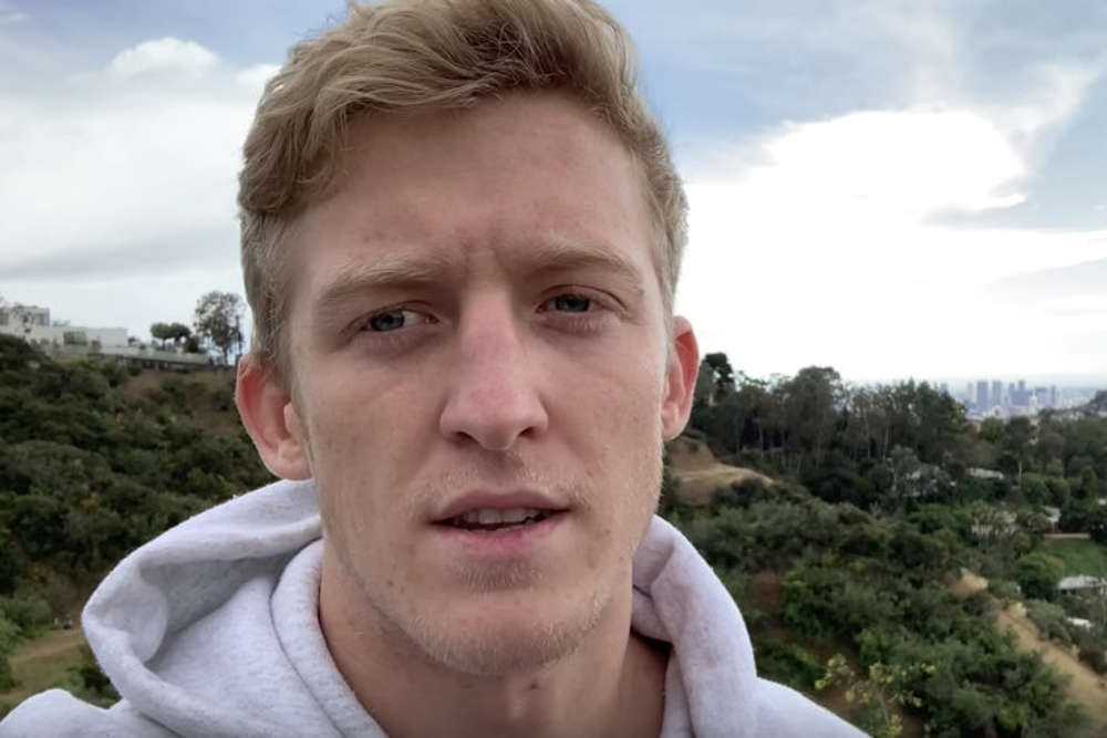 Fortnite streamer Tfue pursues Warzone after aim assist complaints