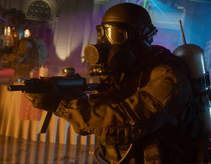 black-ops-6-operator-in-a-gas-mask.jpg