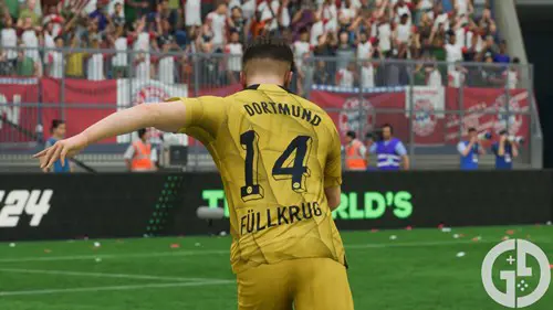 Image of Niclas Fullkrug from behind in EA FC 24