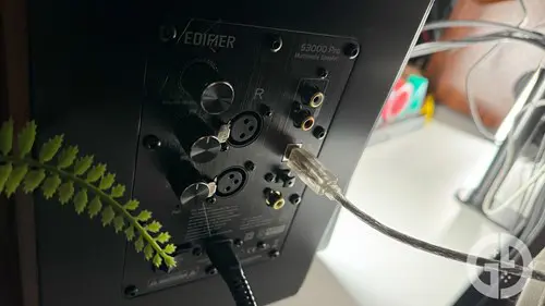 Edifier S3000 Pro connection ports on the back of the right speaker